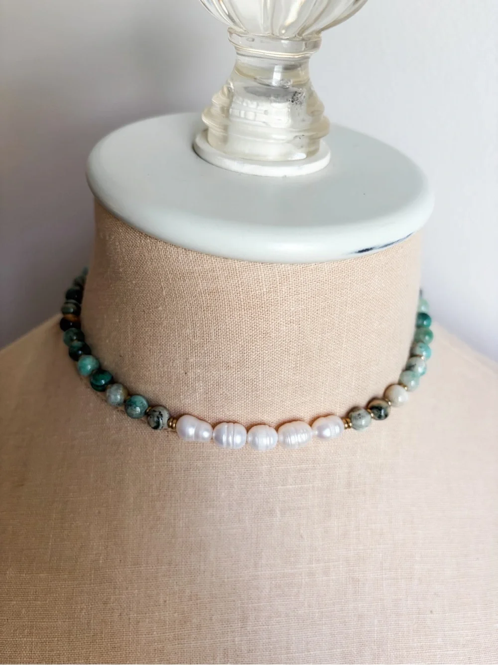 N3 Handcrafted Green Natural Stone and Freshwater Pearl Beaded Necklace